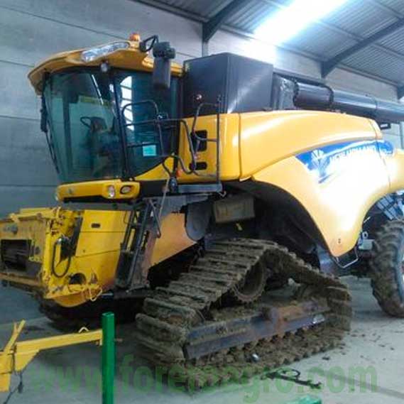 COSECHADORA-NEW-HOLLAND-CR-8080-2