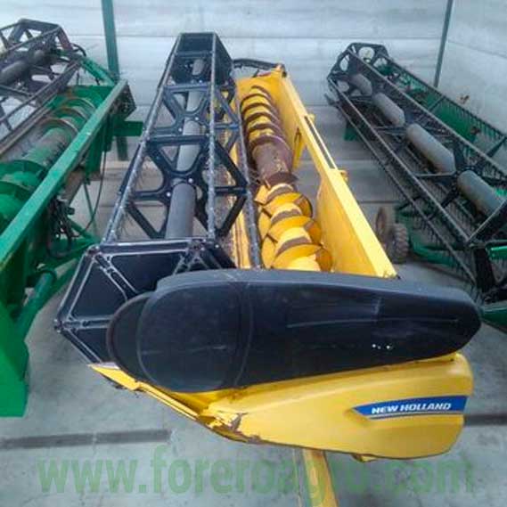 COSECHADORA-NEW-HOLLAND-CR-8080-3