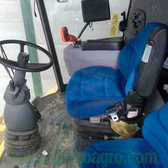 COSECHADORA-NEW-HOLLAND-CR-8080-6